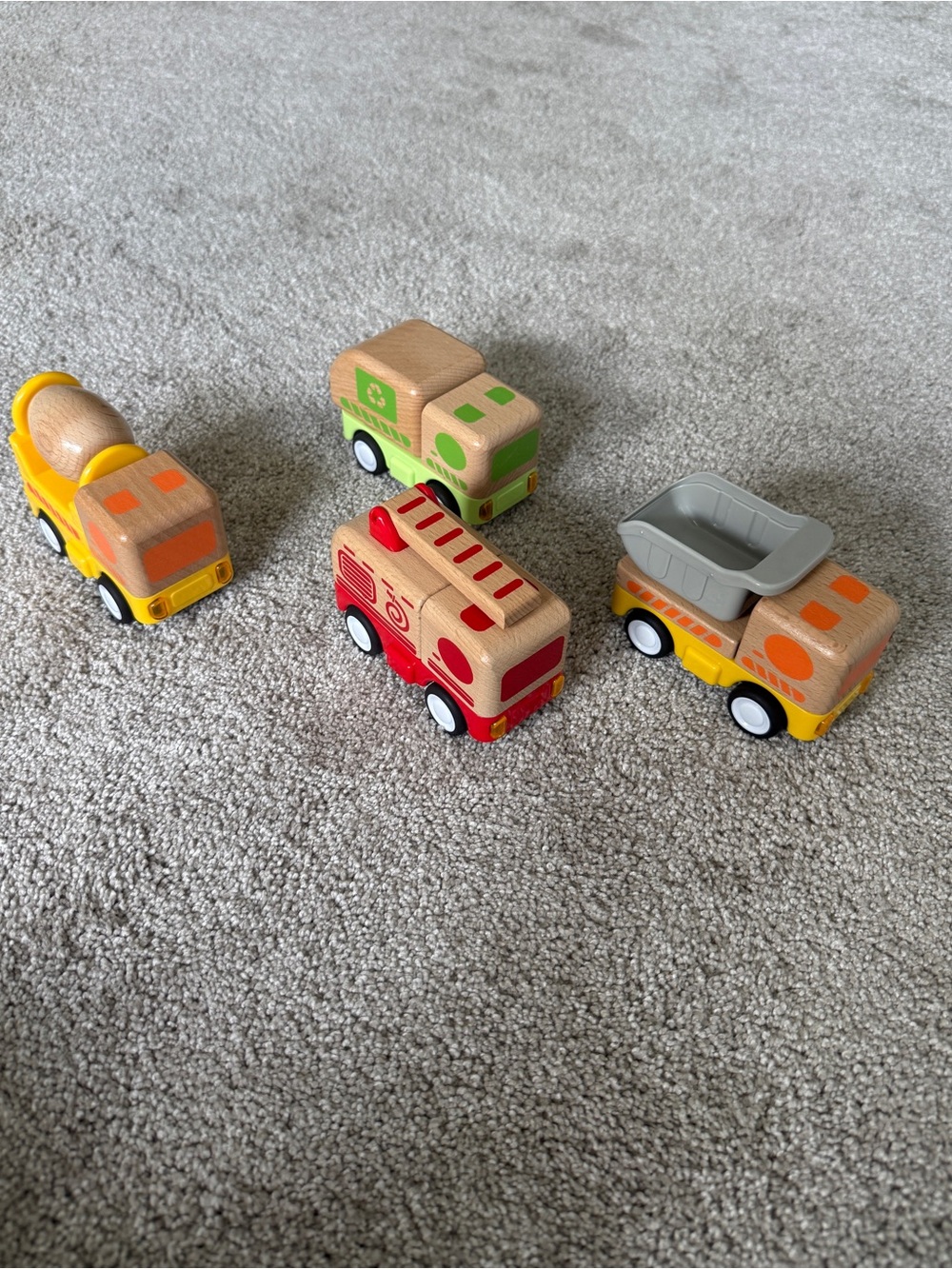 Wooden Noise Making Vehicle Set